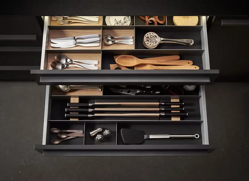 Kitchen-Organizing-untis